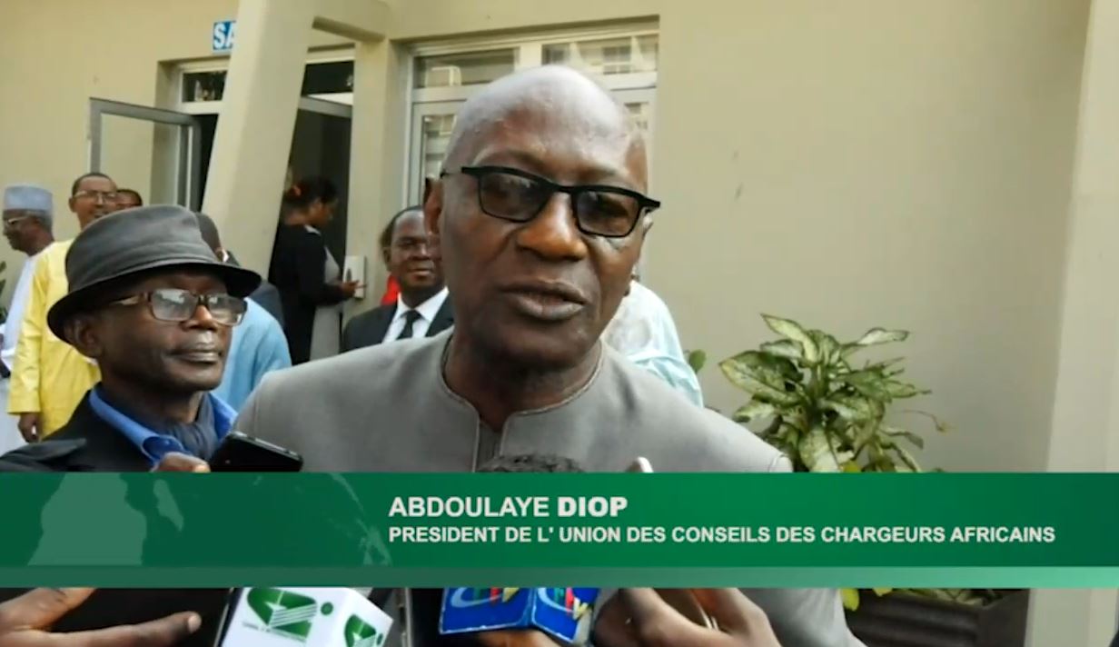 Le directeur général du Conseil Sénégalais des Chargeurs (COSEC), Abdoulaye Diop, qui dirige l’Union des Conseils des Chargeurs Africains (UCCA), a installé le nouveau Secrétaire général de l’UCCA, le Nigérien Abdourahamane Abba Kafougou, élu à l’issue de l’Assemblée générale ordinaire qui s’est tenue le 10 mai 2023 à Dakar