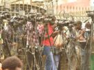 La presse sénégalaise vit des moments très difficiles et la survie du secteur est hypothétique. De nombreuses entreprises sont en situation de quasi-faillite depuis le Covid-19. À terme, la menace de fermeture est bien réelle.