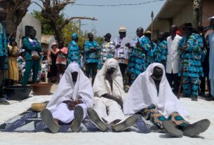 1931 à Fadiouth Antoine Diogoye Samal Thiakane est a été intronisé vendredi dernier 25e Saacuur, Roi de la mer