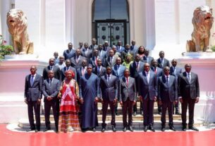 Voici la photo officielle du nouveau gouvernement sénégalais du président Bassirou Diomaye Faye et du Premier ministre Ousmane Sonko