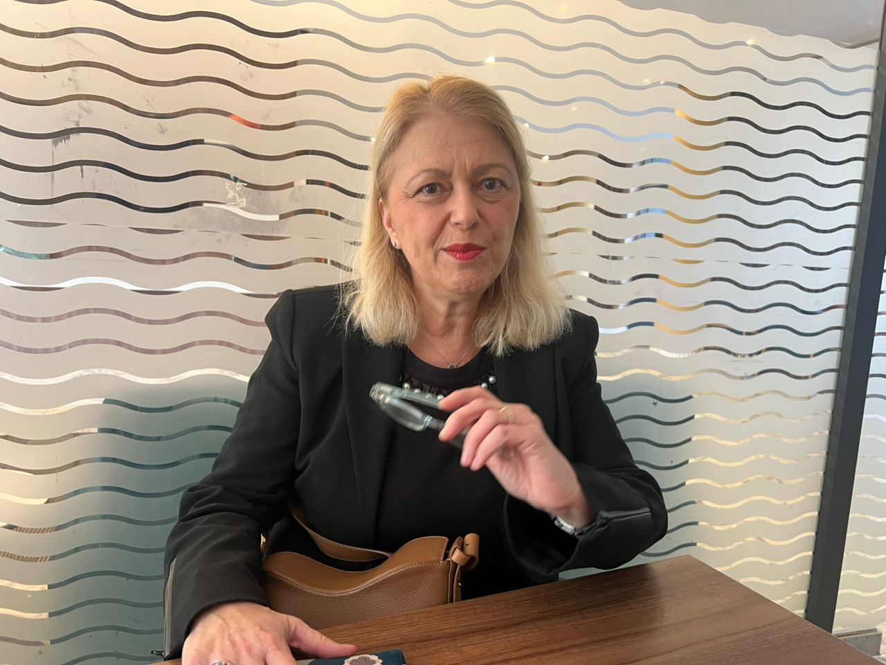 Avec près de 90 milliards de dollars, l’Afrique subsaharienne fait partie des zones les plus touchées par le blanchiment des capitaux et la fuite des capitaux. Spécialiste internationalement reconnue des questions de gouvernance financière et de finance criminelle, Marie Christine Dupuis-Danon revient sur les modes opératoires, les conséquences et les secteurs les plus touchés.