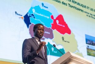 Le Président de la République, Son Excellence Bassirou Diomaye Diakhar Faye, a présidé ce jeudi au CICAD la rencontre avec les exécutifs territoriaux du Sénégal, consacrée à la mise en œuvre de l'Acte IV de la décentralisation et à la réforme des Pôles-Territoires.